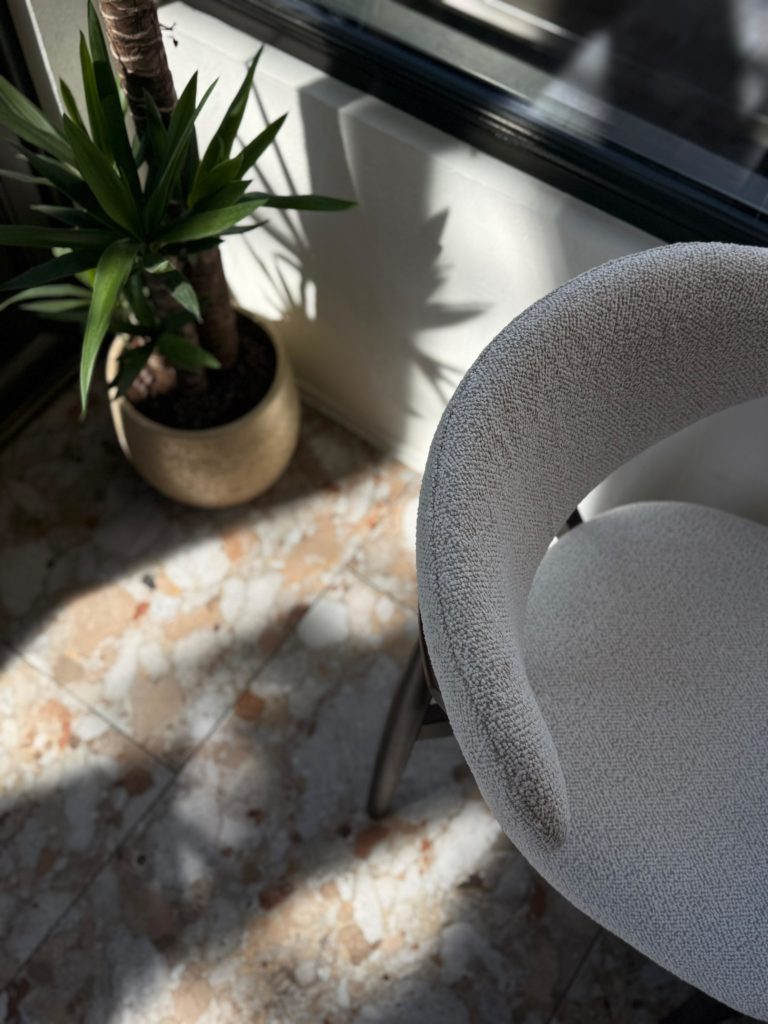 f3267877-3022-4755-b24b-075cc1be83c9